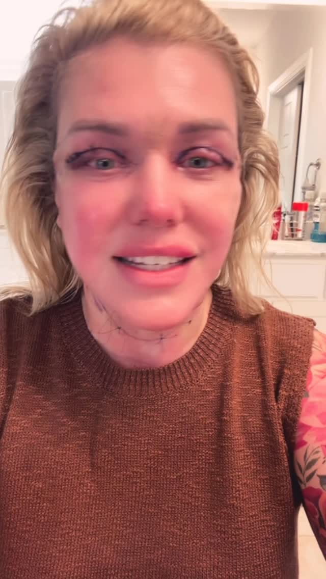 Post 7 by Lemmon Avenue on Instagram (video)