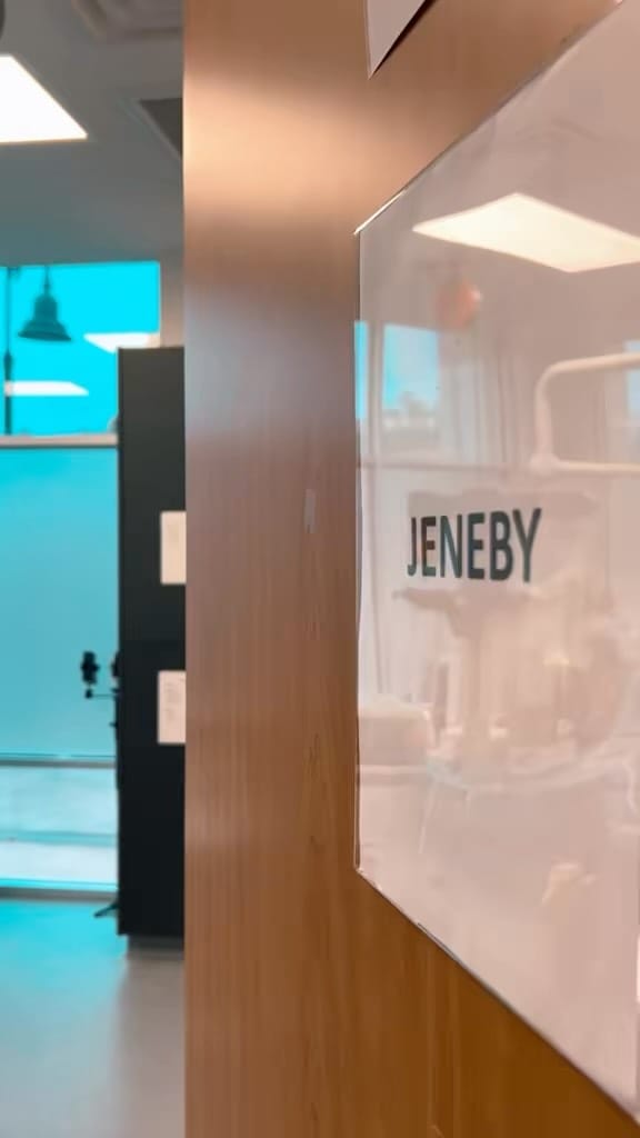 Post 2 by Thomas T. Jeneby on Instagram (video)