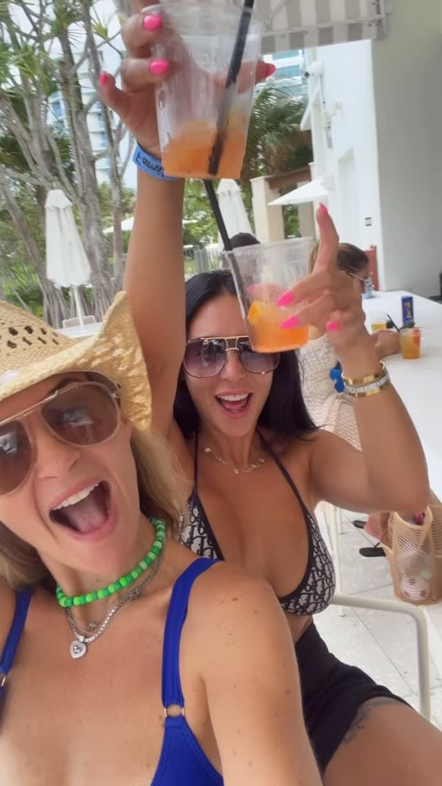 Post 5 by Jena Brusilovsky on Instagram (video)