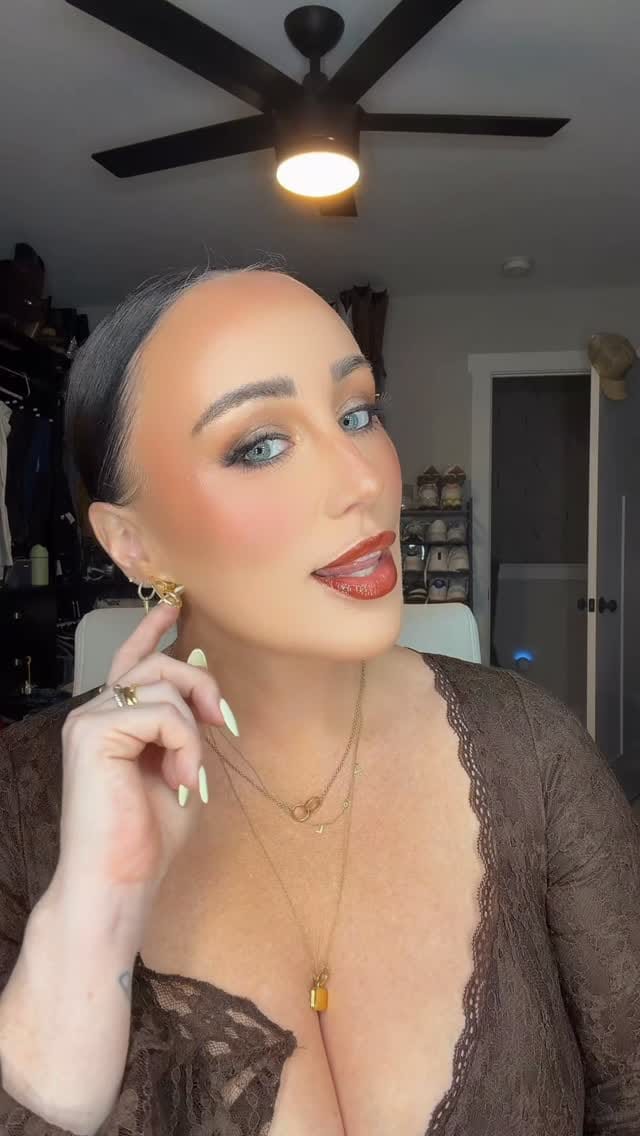 Post 4 by Alannah McCready on Instagram (video)