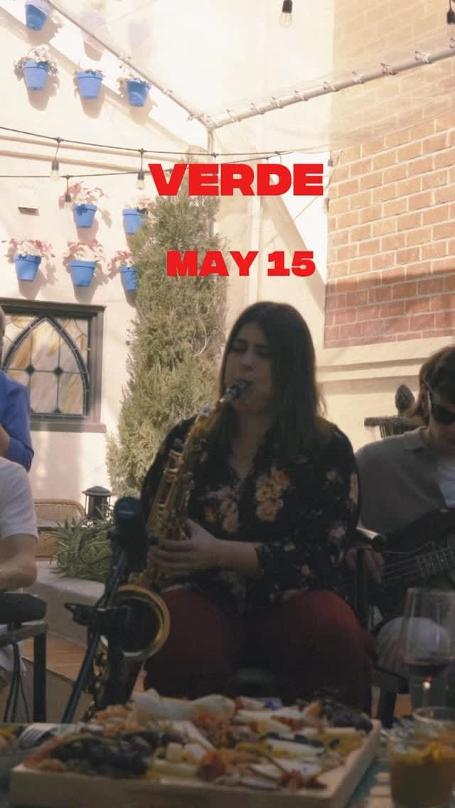 Post 6 by Alicia Camiña | Saxophonist on Instagram (video)