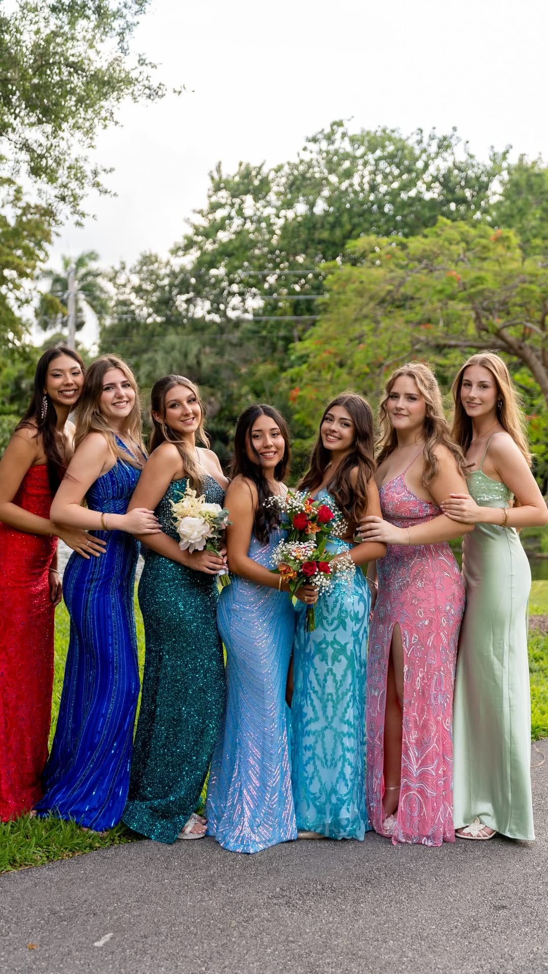 Post 3 by Mimi Land on Instagram (video)