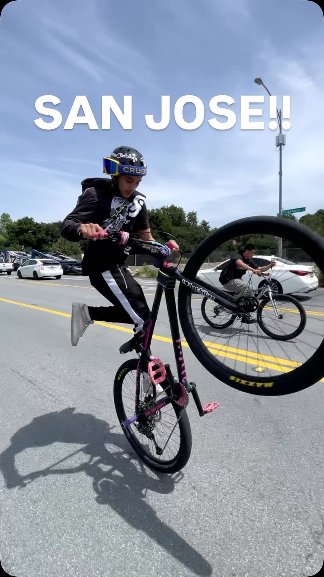 Post 1 by BIKELIFE News🌍 on Instagram (video)