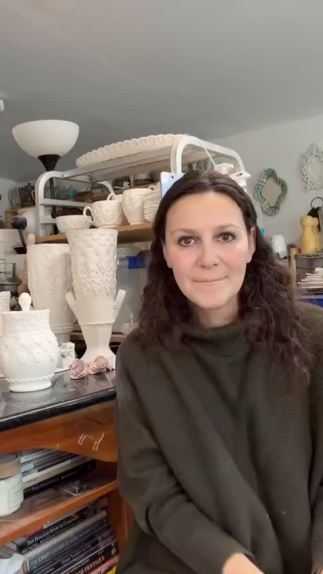 Post 9 by Lindsay Scypta 👩‍🎨 Potter on Instagram (video)