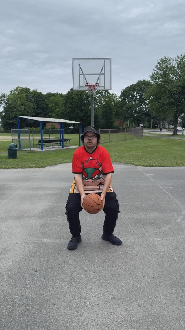 Post 10 by Just Juice on Instagram (video)