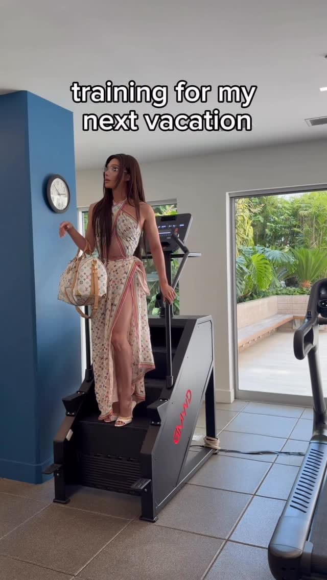 Post 2 by Plastique Tiara on Instagram (video)