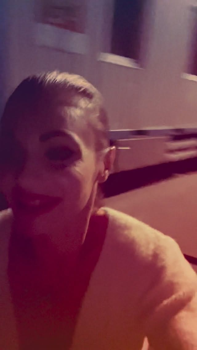 Post 3 by Ambra Yves Nicols on Instagram (video)