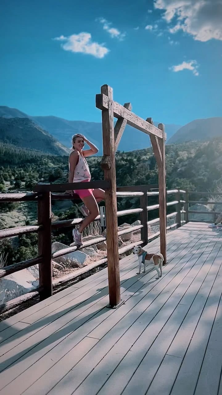 Post 10 by Ambra Yves Nicols on Instagram (video)