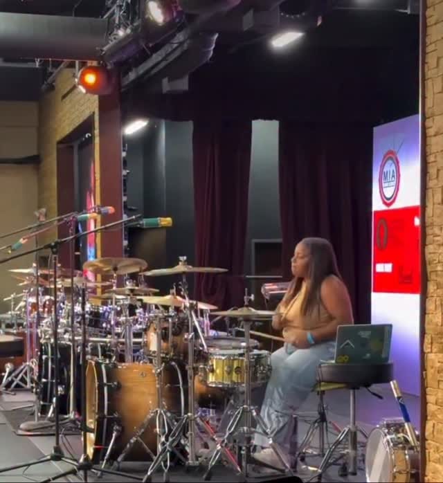 Post 1 by Aisha Gaillard on Instagram (video)
