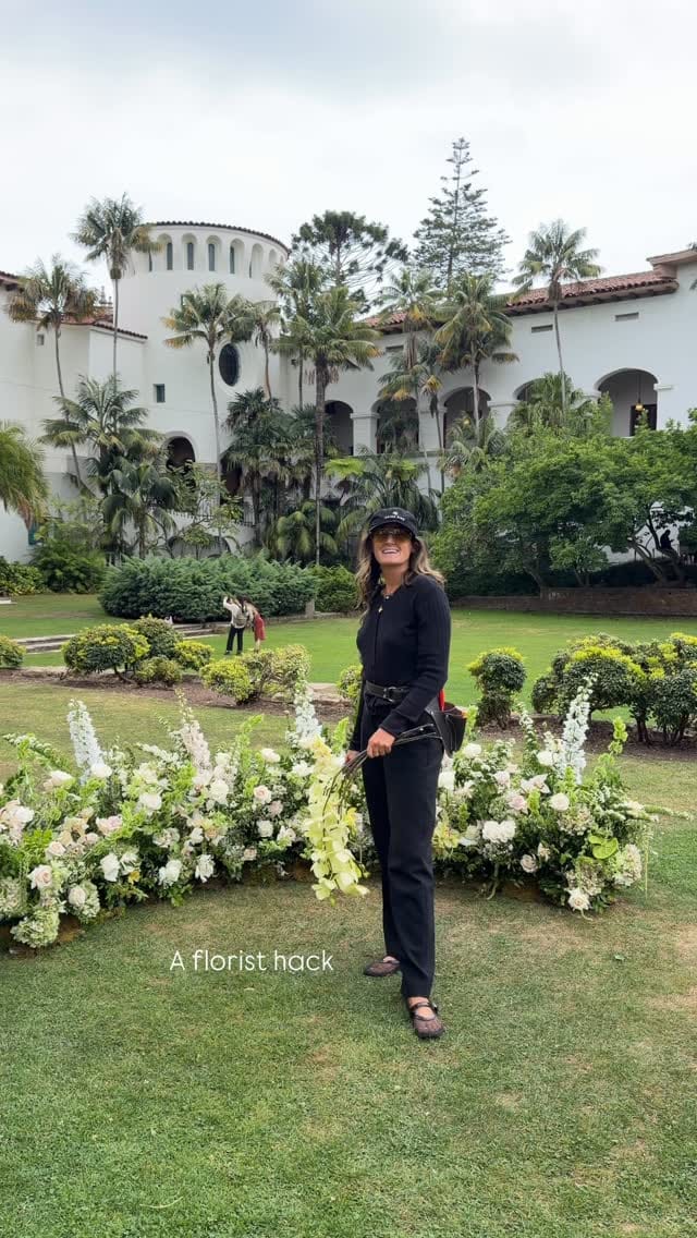 Post 1 by Santa Barbara Wedding Florist • Mackenzie Nancarrow Designs on Instagram (video)