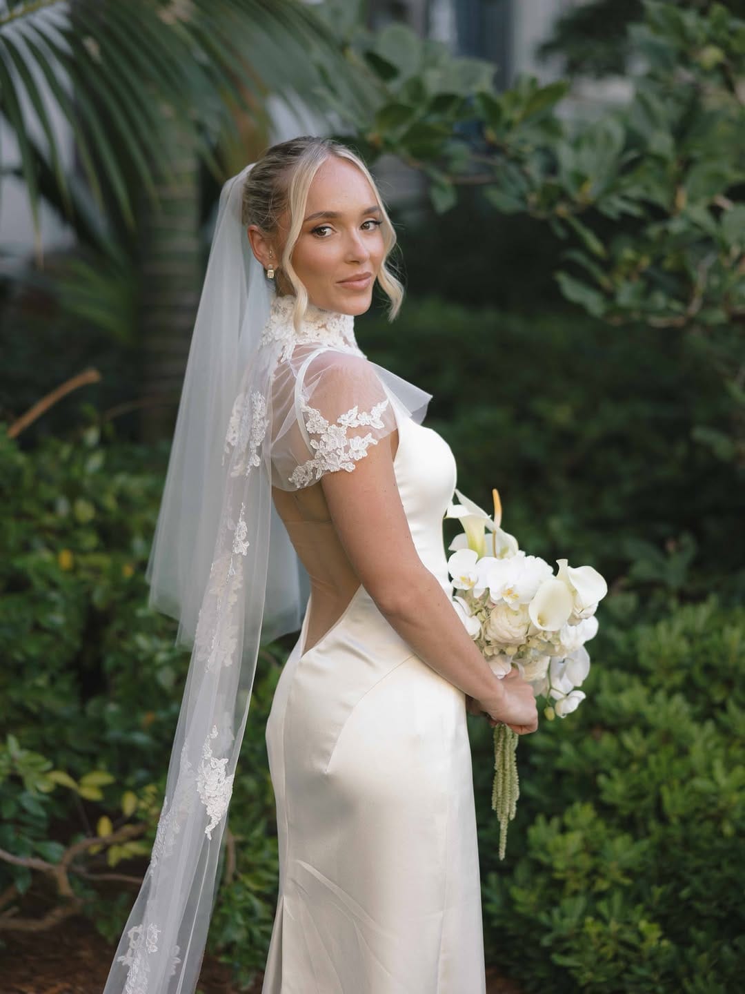 Post 6 by Santa Barbara Wedding Florist • Mackenzie Nancarrow Designs on Instagram (carousel)