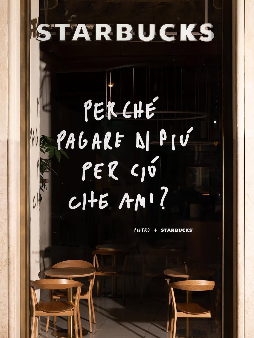 Post 10 by Starbucks Italia ☕️ on Instagram (image)