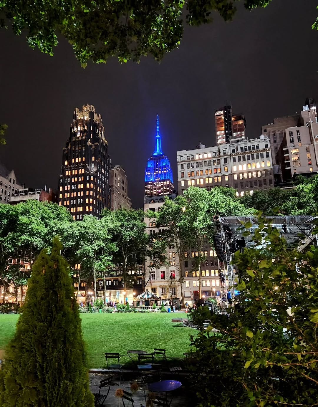 Post 2 by Chabad of Midtown Manhattan on Instagram (image)