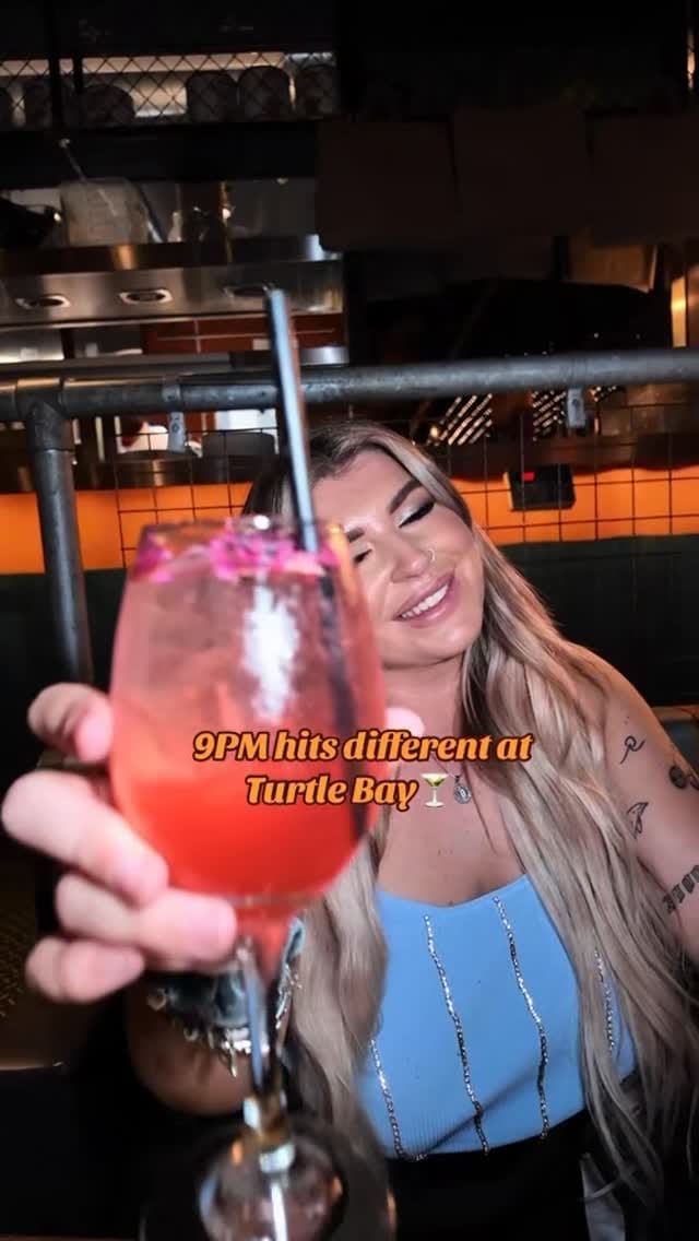 Post 4 by BethsBitesAndFlights | FoodieTravel & Content creator✈️🤤 on Instagram (video)