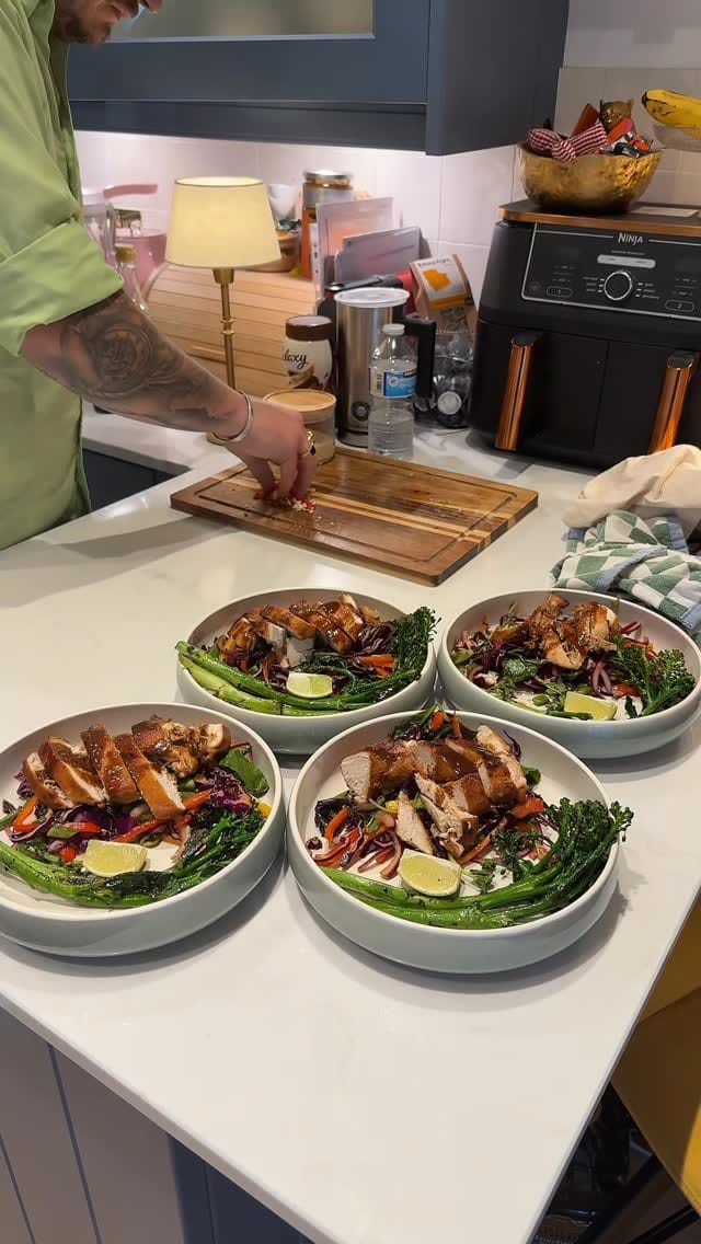 Post 4 by DadDanDoesDinner on Instagram (video)