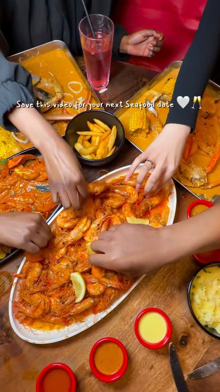 Post 4 by Jimmy’s Killer Prawns Manchester on Instagram (video)