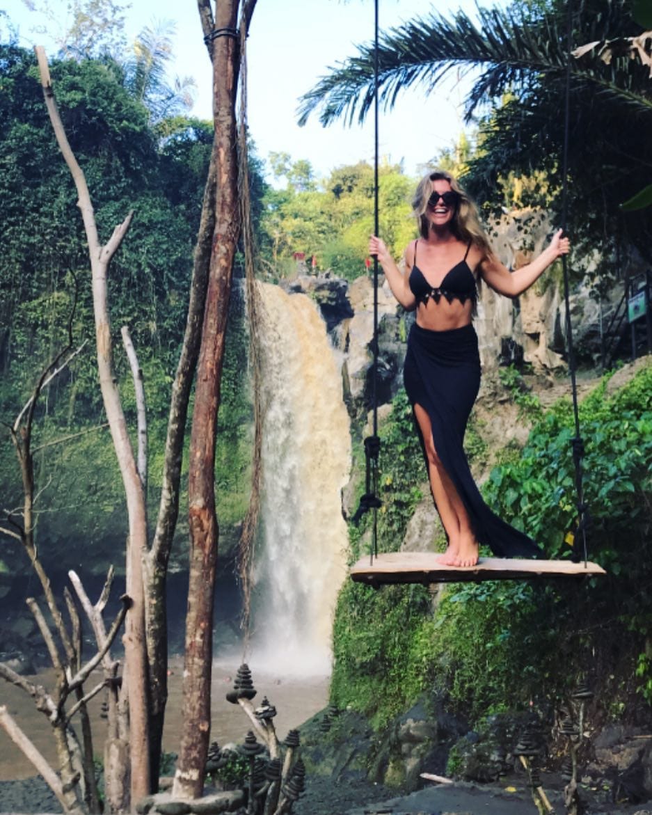Post 10 by Taylor Lewis on Instagram (image)