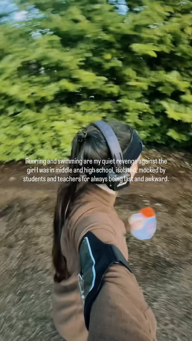 Post 8 by Elisa on Instagram (video)