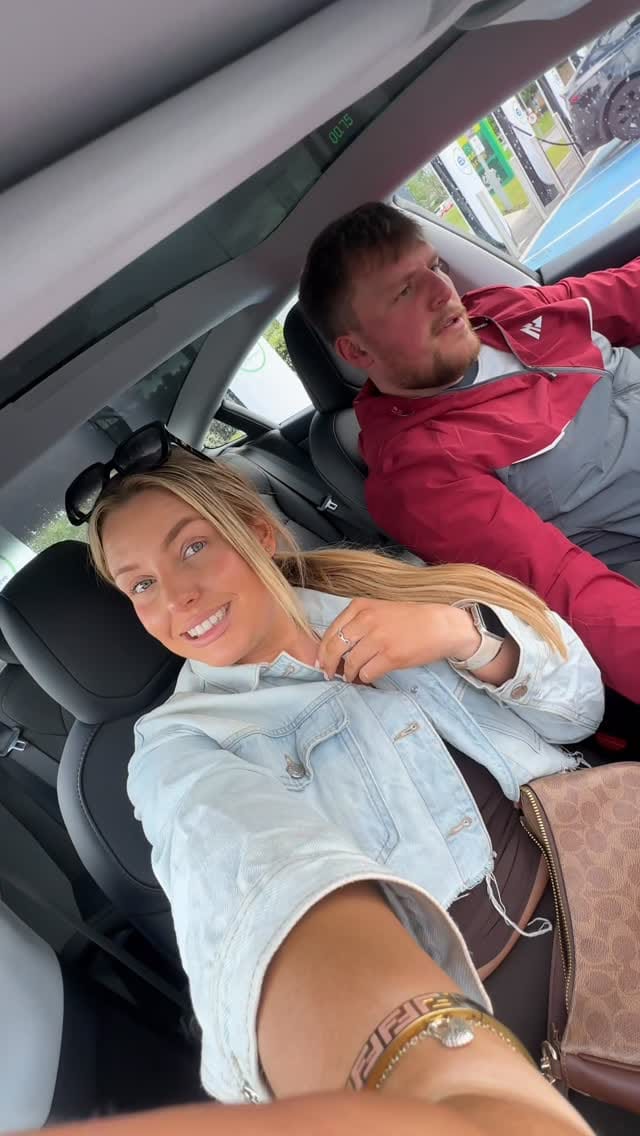 Post 4 by Olivia Mae Bradley on Instagram (video)