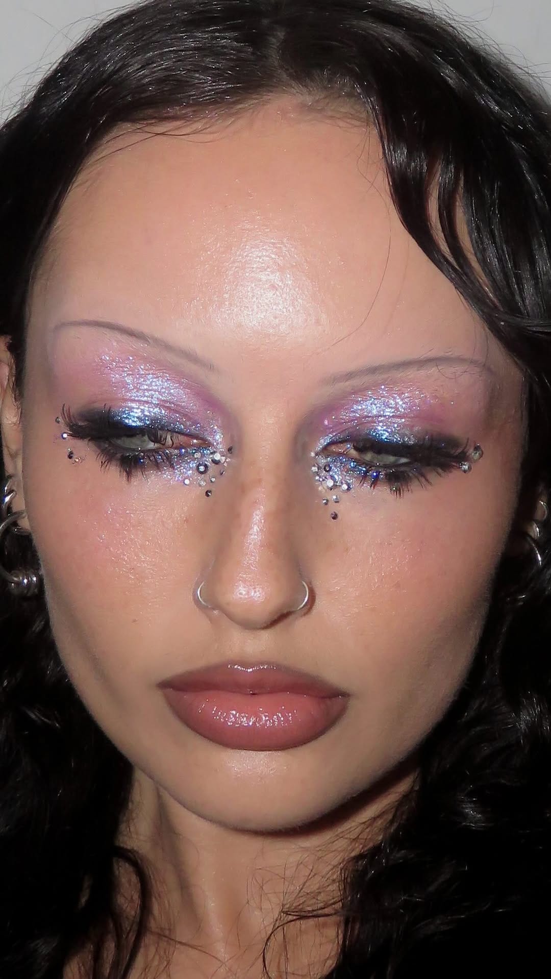 Post 3 by Frankie Darling on Instagram (video)