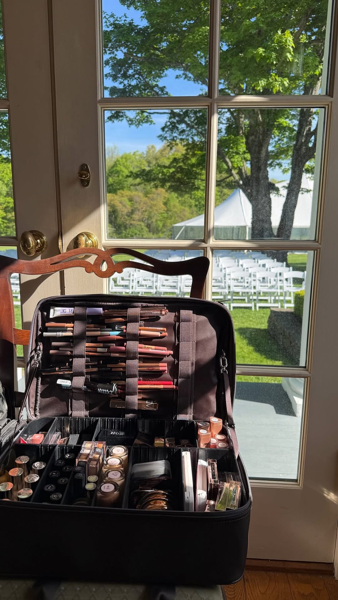Post 5 by EMILY LABELLA | CT & New England’s Soft Glam Specialist on Instagram (video)