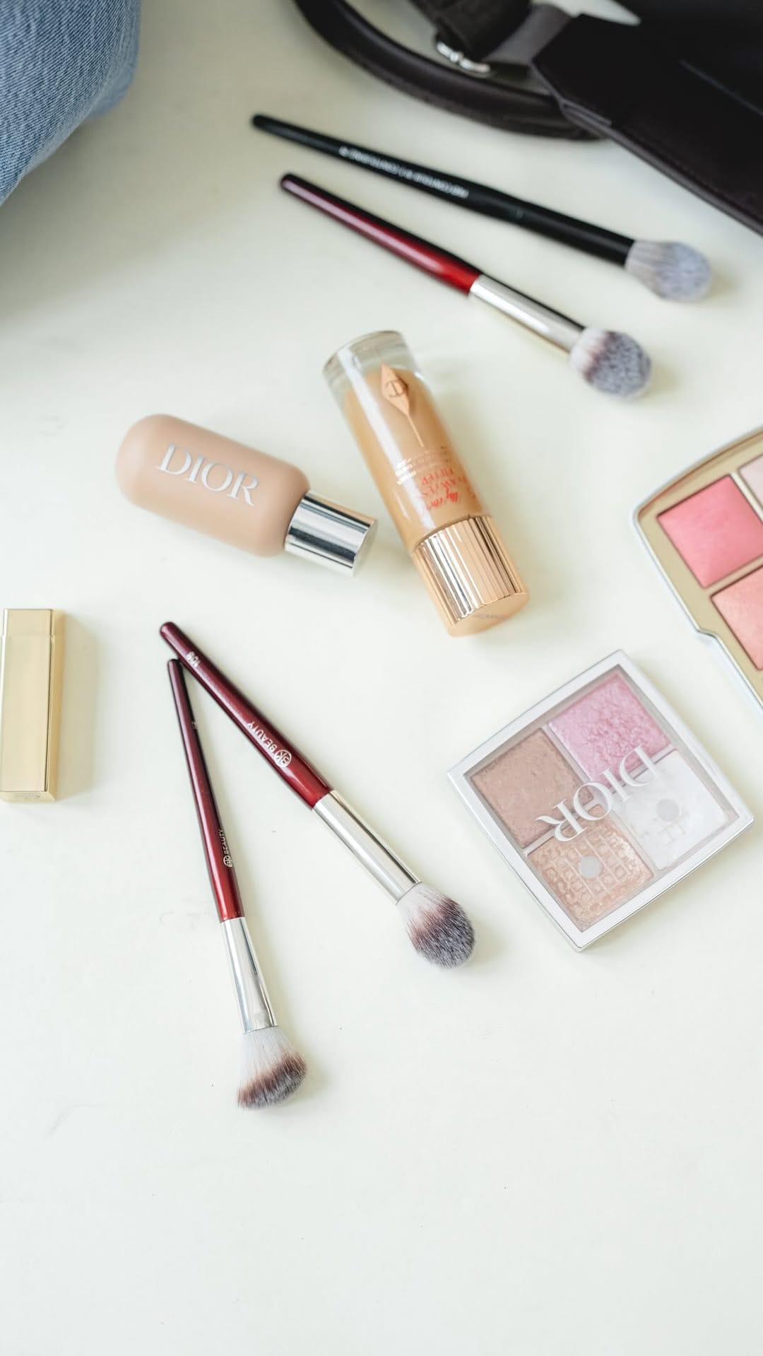 Post 2 by EMILY LABELLA | CT & New England’s Soft Glam Specialist on Instagram (video)