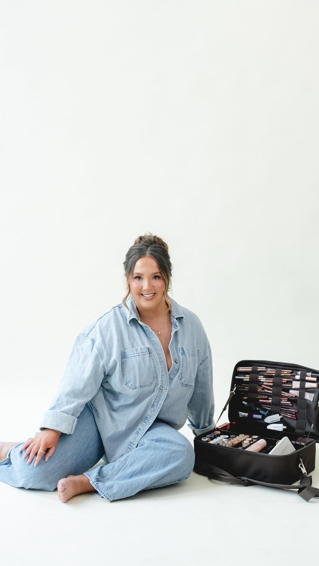 Post 10 by EMILY LABELLA | CT & New England’s Soft Glam Specialist on Instagram (video)
