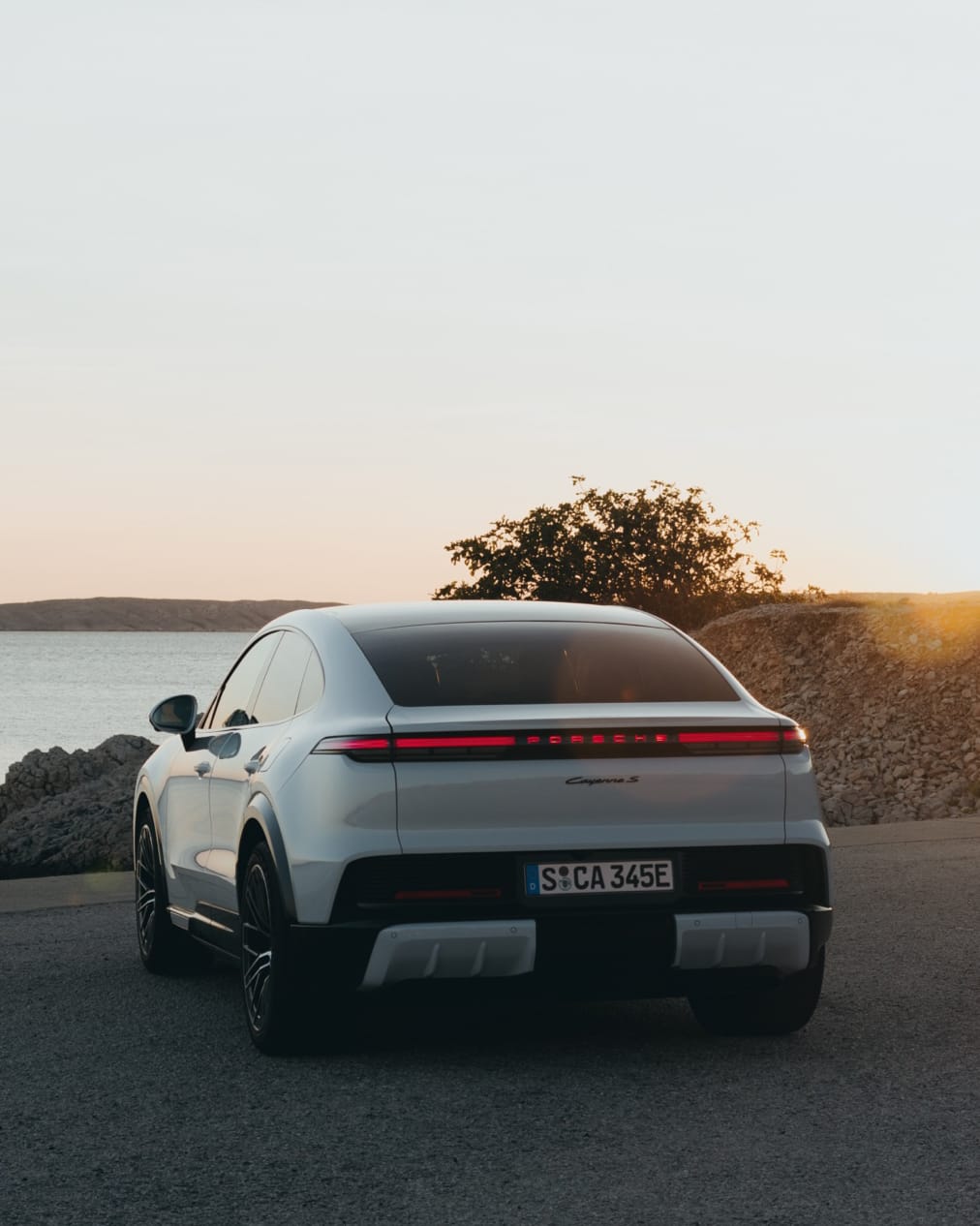 Post 10 by Porsche Centre Mayfair on Instagram (carousel)