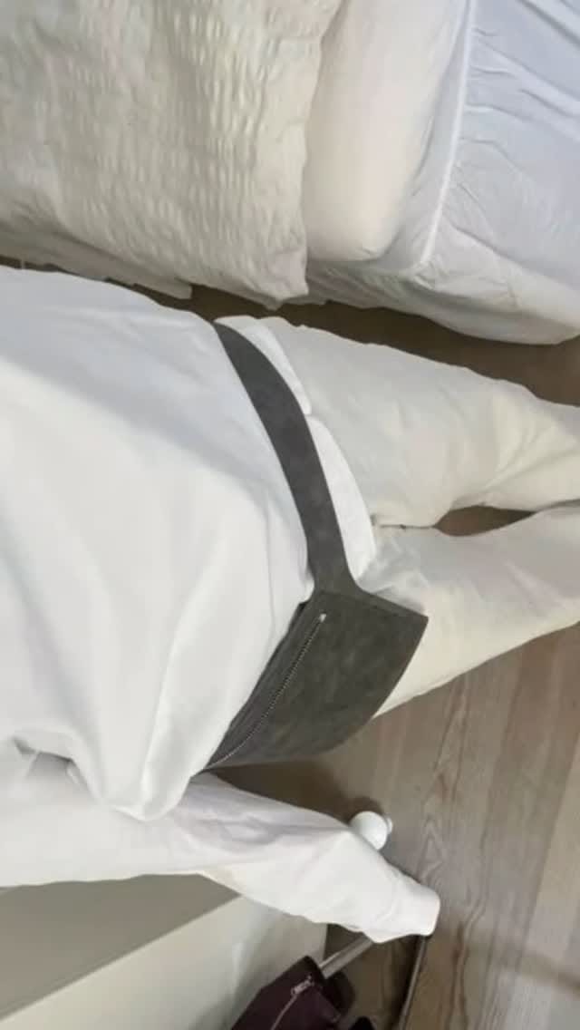 Post 3 by foundstore vintage clothing on Instagram (video)