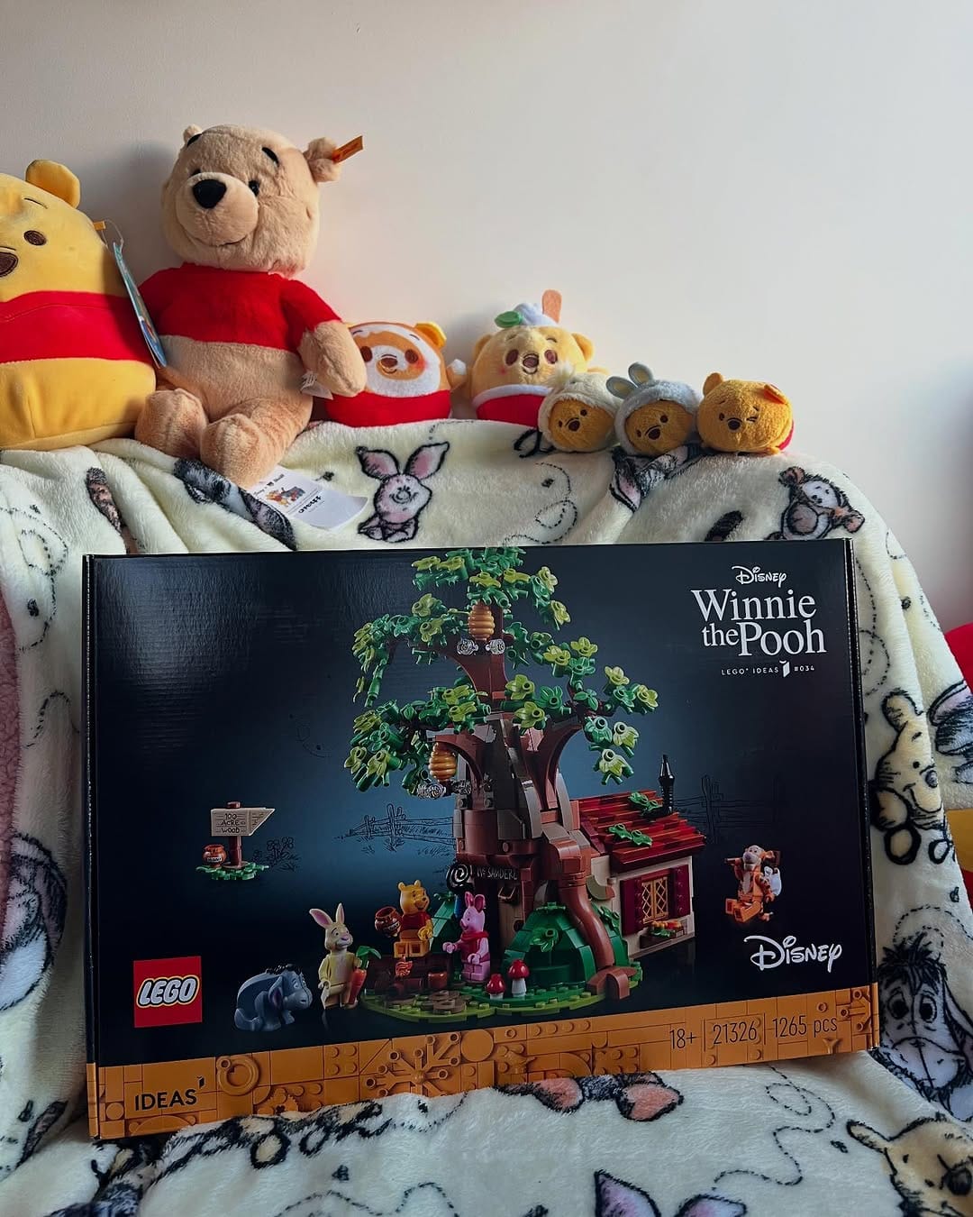 Post 9 by leah 🍯 pooh creator 🍯 on Instagram (carousel)