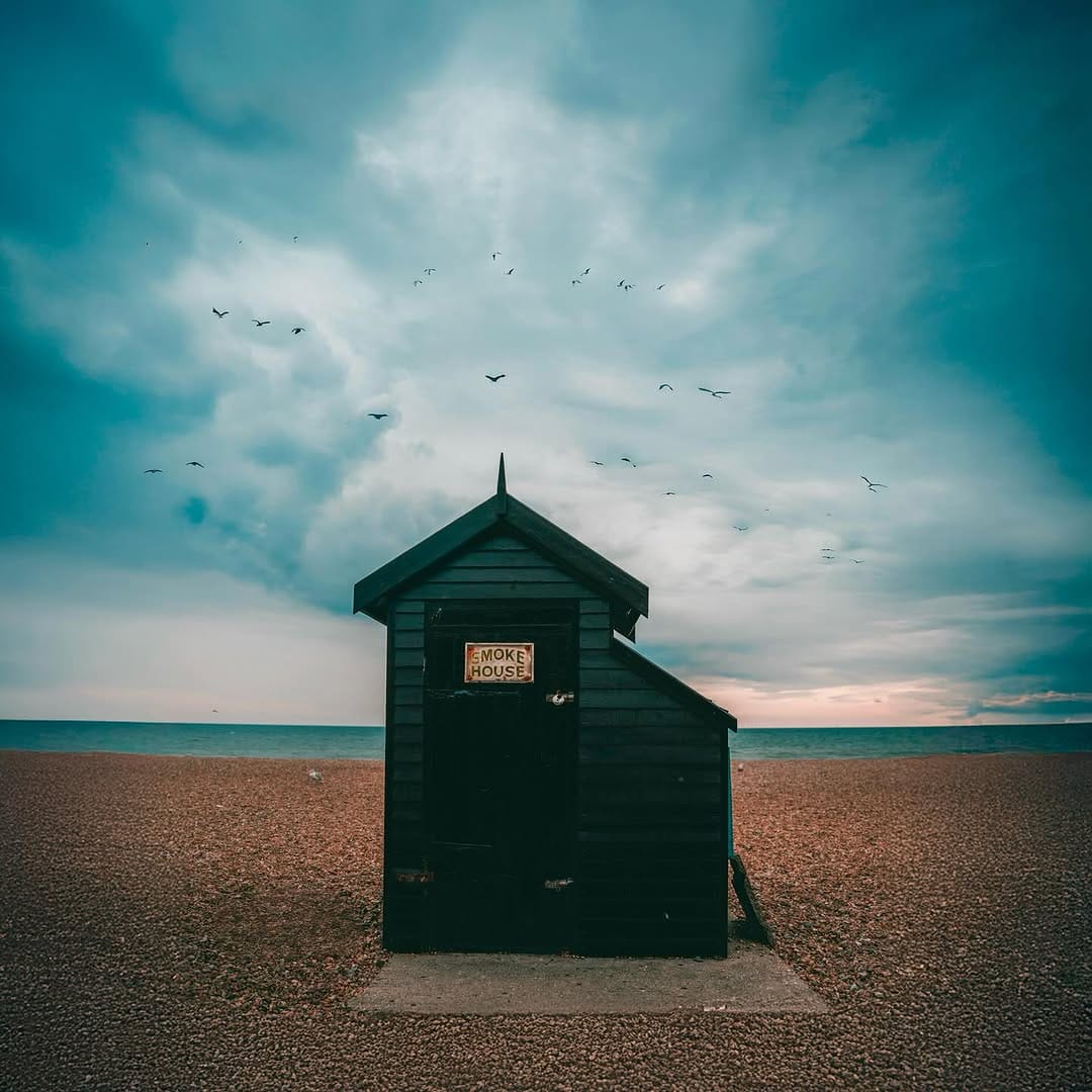 Post 7 by Luna Perri on Instagram (carousel)