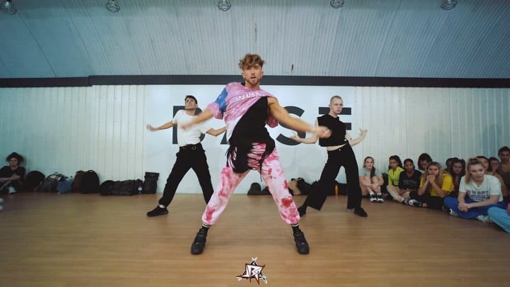 Post 10 by 𝘿𝘼𝙉𝙉𝙔 𝙒𝙄𝙇𝙇𝙄𝘼𝙈𝙎 on Instagram (video)