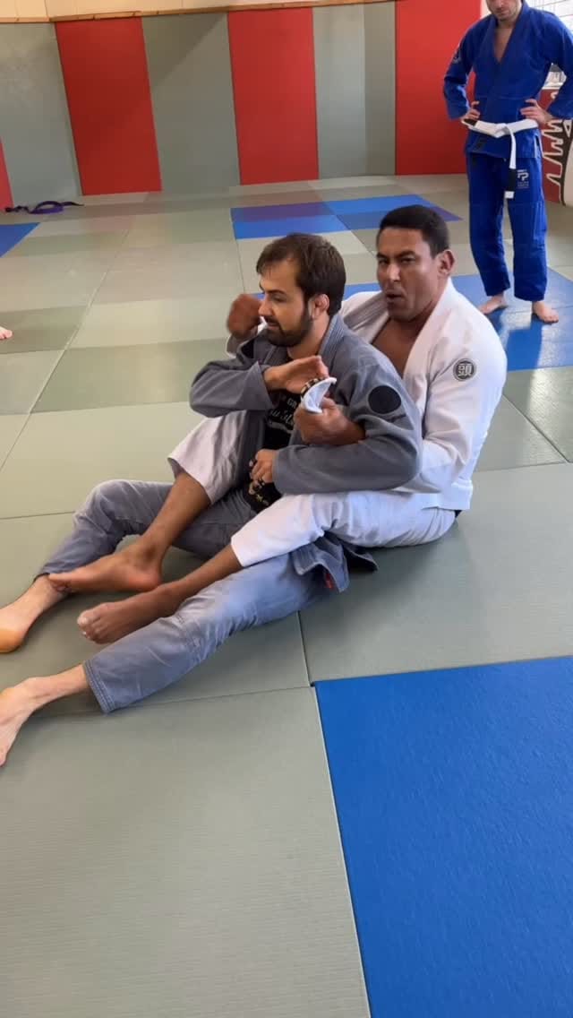 Post 6 by Carlson Gracie London on Instagram (video)