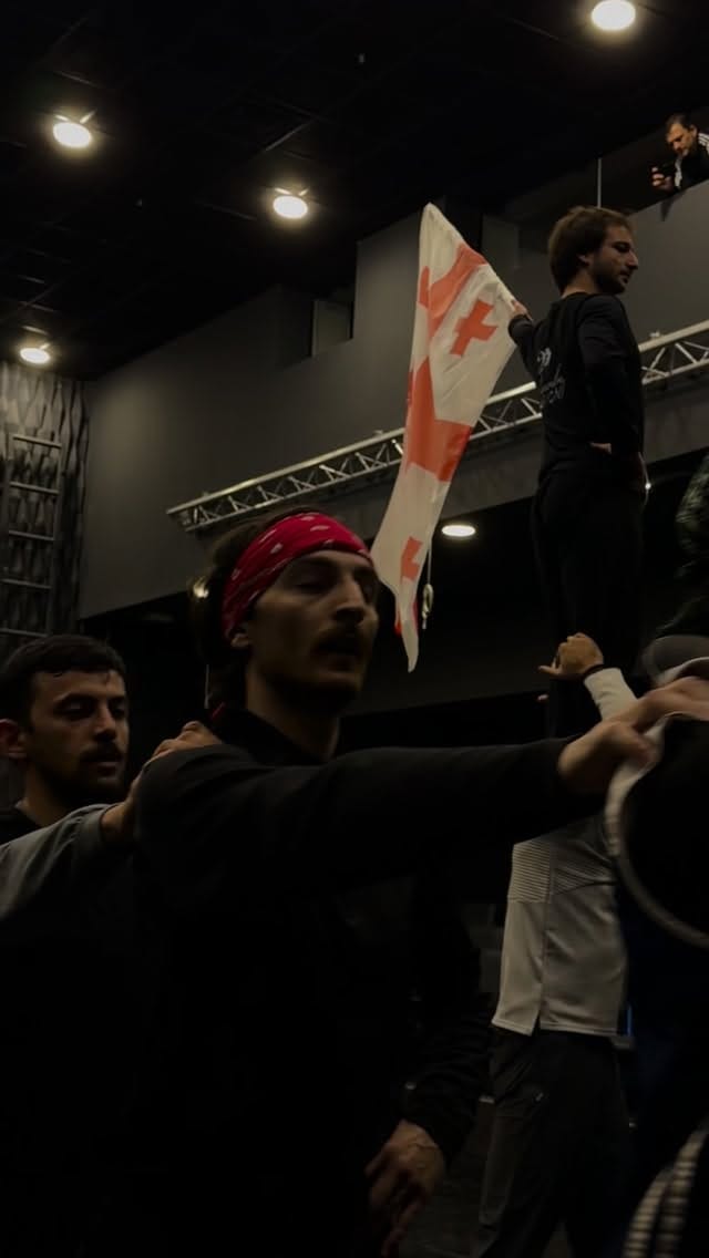 Post 6 by ERISIONI OFFICIAL PAGE on Instagram (video)
