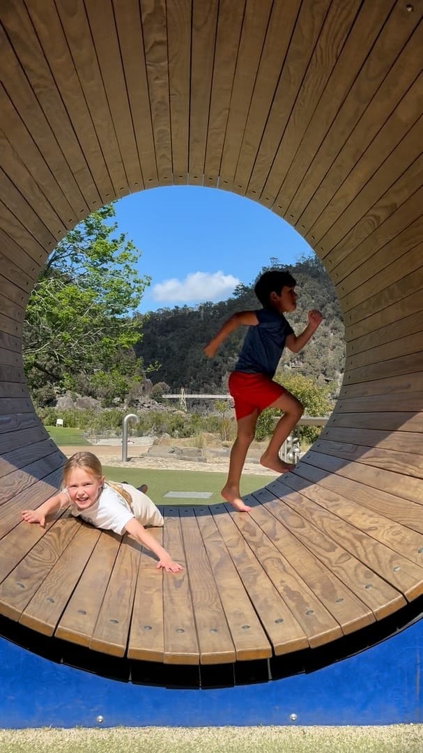 Post 3 by Feeding Little People on Instagram (video)