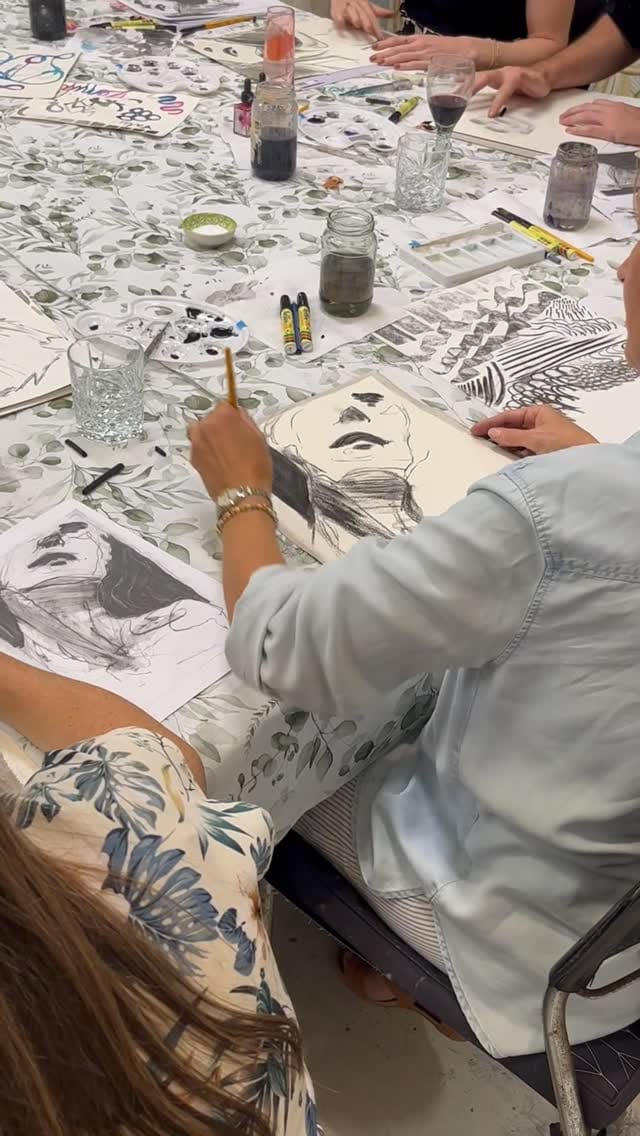 Post 2 by Gold Coast Art Classes | Kids Teens Adults on Instagram (video)