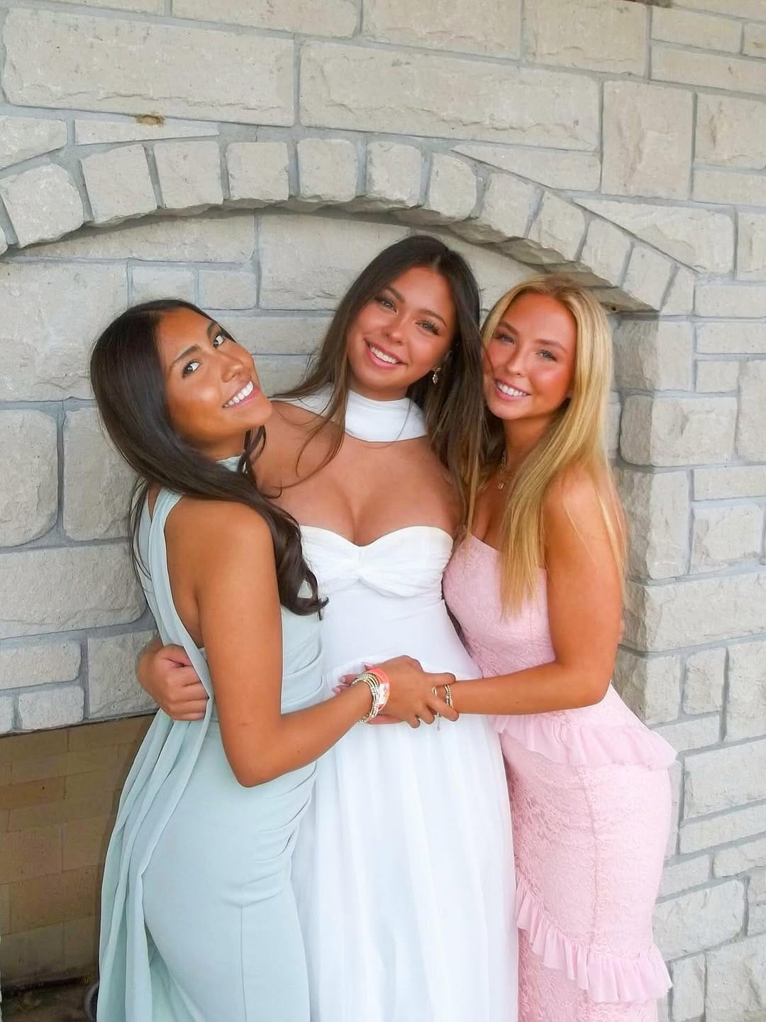 Post 9 by MIZZOU TRI DELTA on Instagram (carousel)