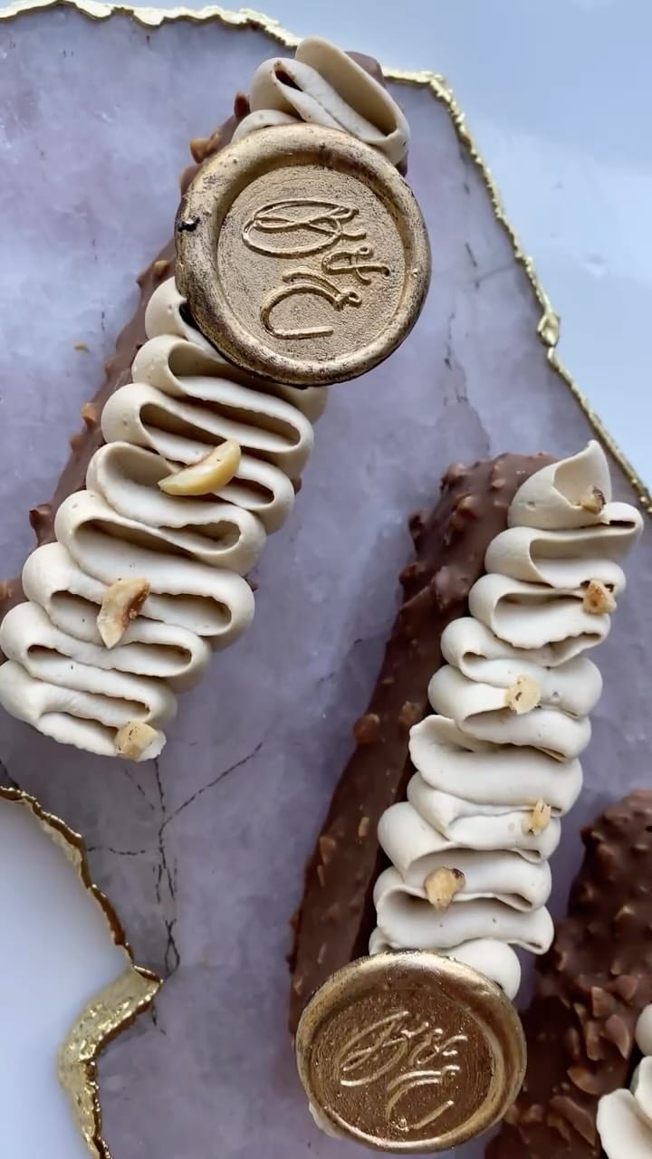 Post 2 by Online Pastry Academy on Instagram (video)
