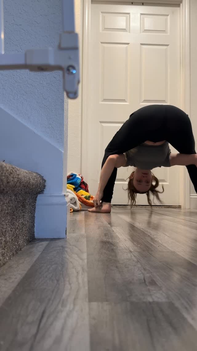 Post 7 by Lexxy Black on Instagram (video)