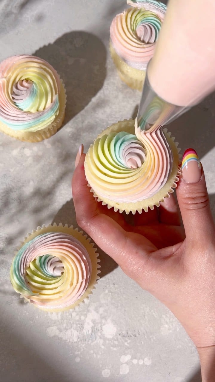 Post 10 by Stephany | Food Photographer on Instagram (video)