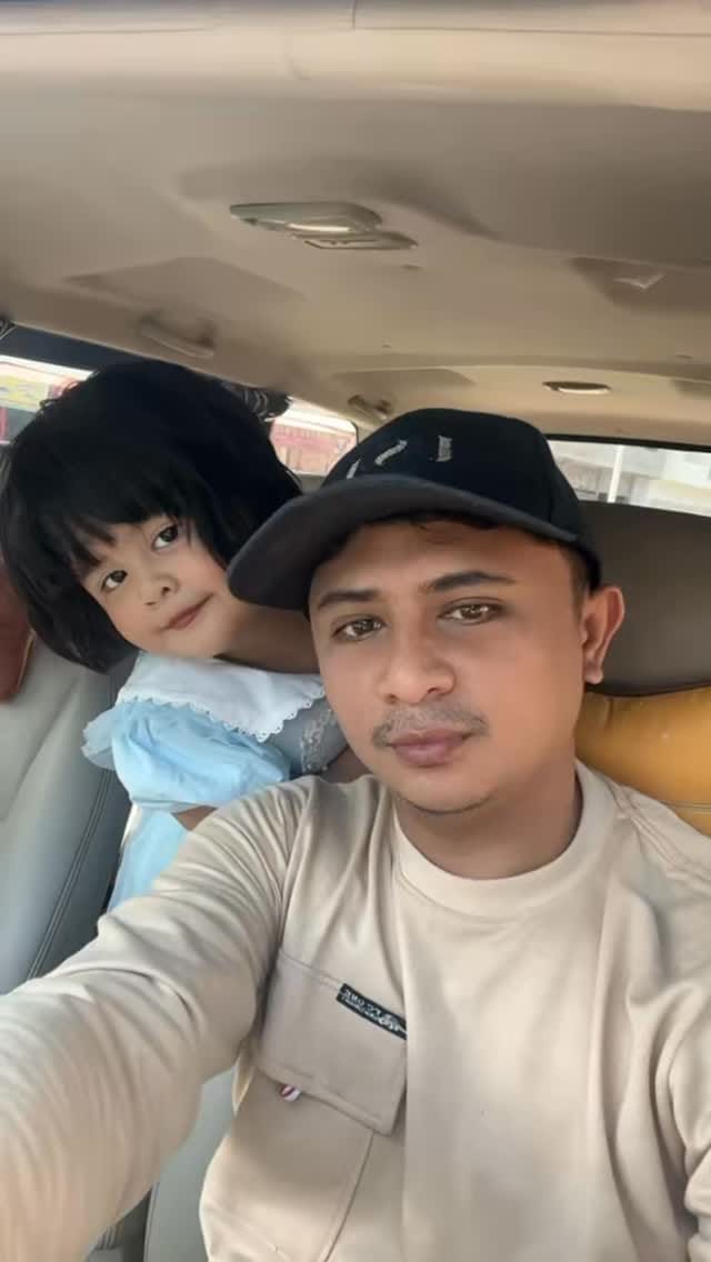 Post 6 by om mus on Instagram (video)