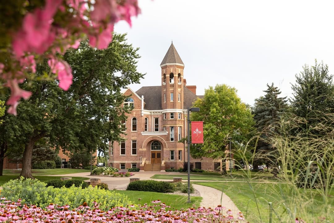 Post 2 by Northwestern College (Iowa) on Instagram (image)