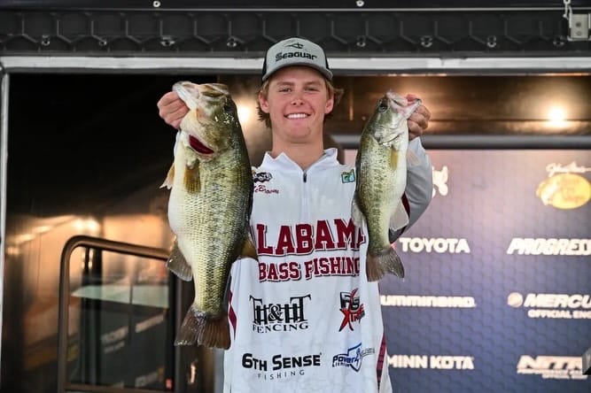 Post 7 by University of Alabama Fishing on Instagram (carousel)