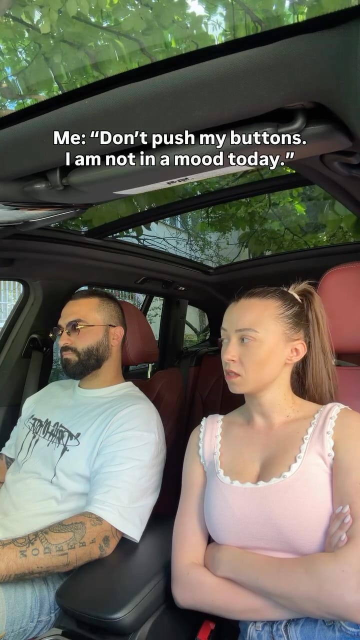 Post 1 by Victoria Bazzi on Instagram (video)