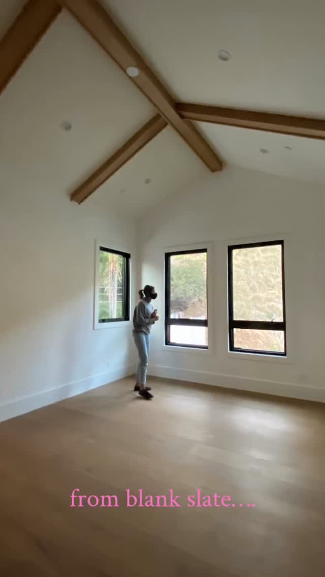 Post 10 by Martha Mulholland on Instagram (video)