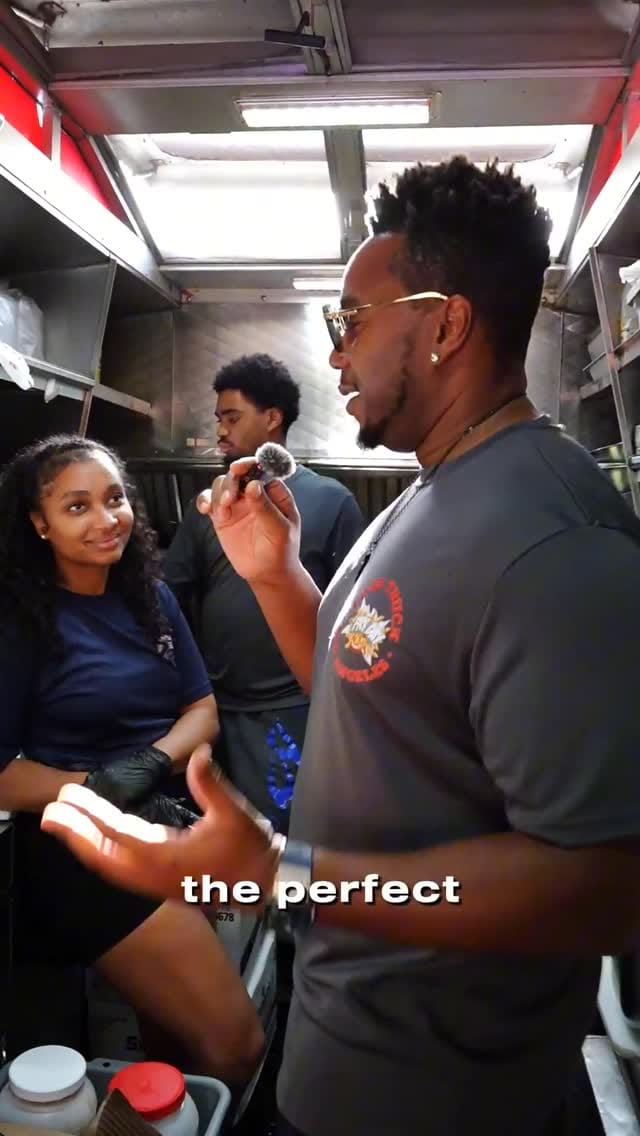 Post 4 by FryDay Food Truck Los Angeles on Instagram (video)
