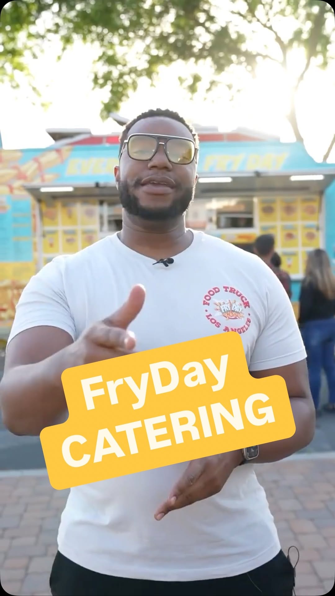 Post 9 by FryDay Food Truck Los Angeles on Instagram (video)