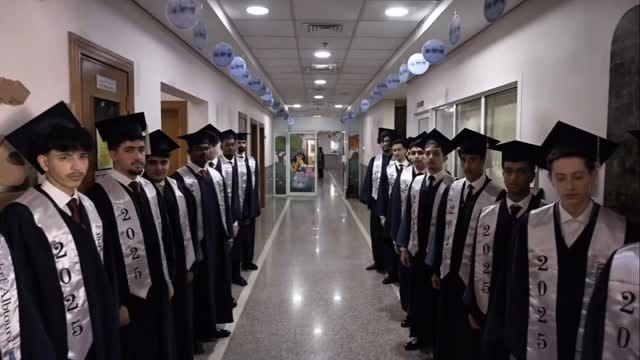 Post 3 by Sama American School (SAPS) on Instagram (video)