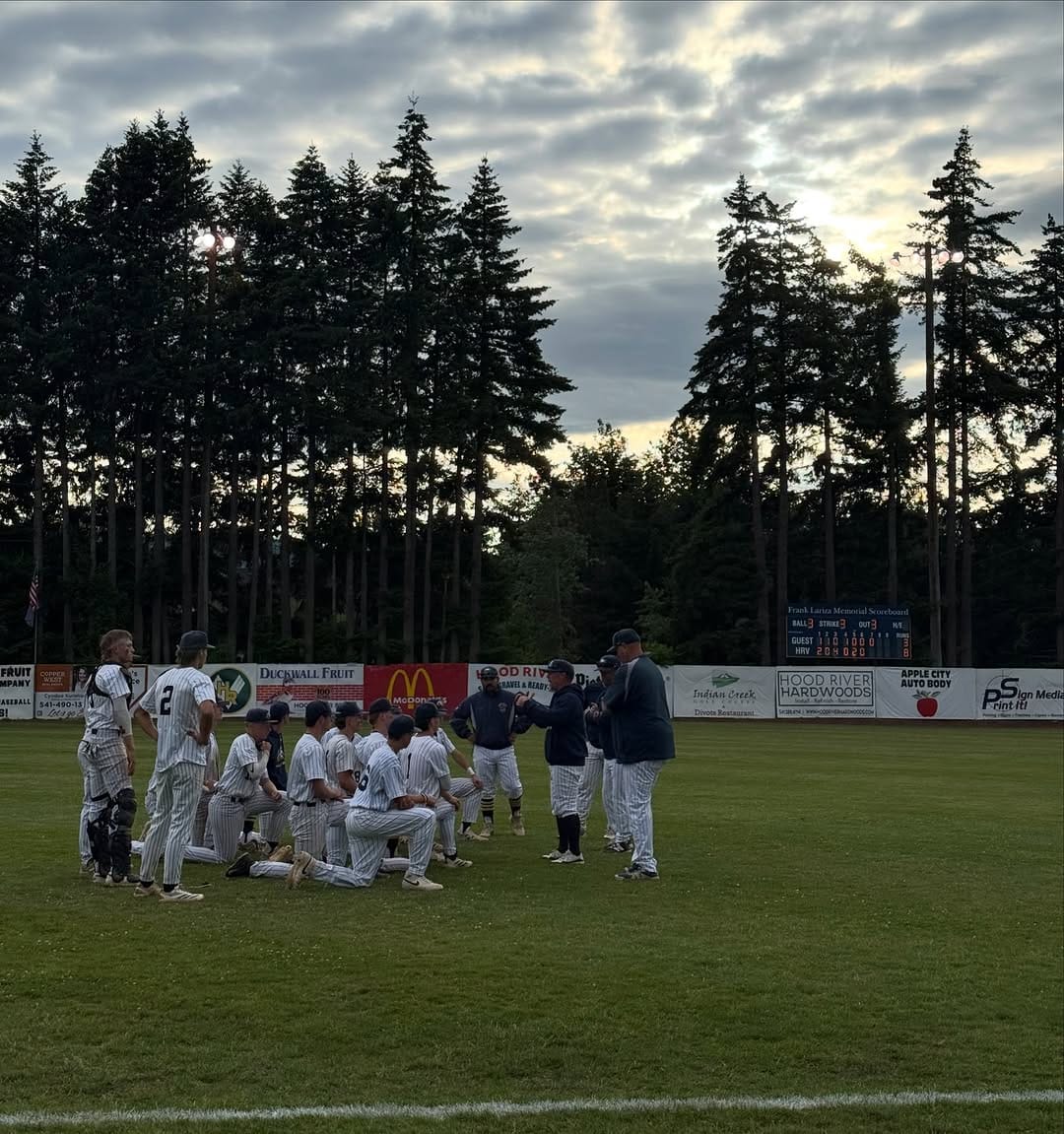 Post 1 by Hood River Valley HS Athletic’s on Instagram (image)