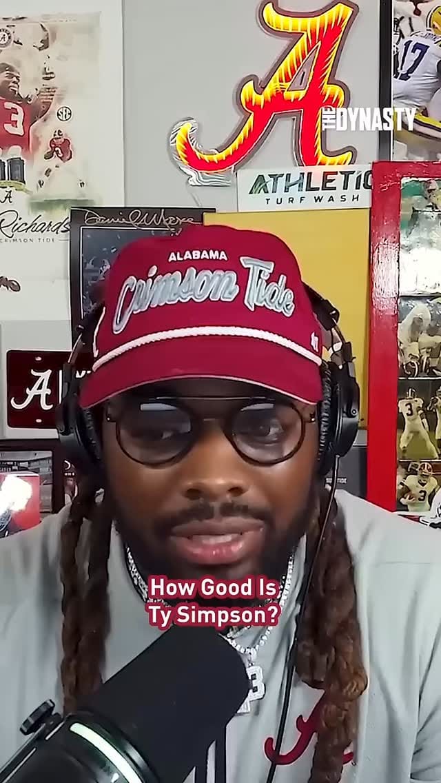 Post 1 by EVERYTHING SCHOOL 🐘 on Instagram (video)